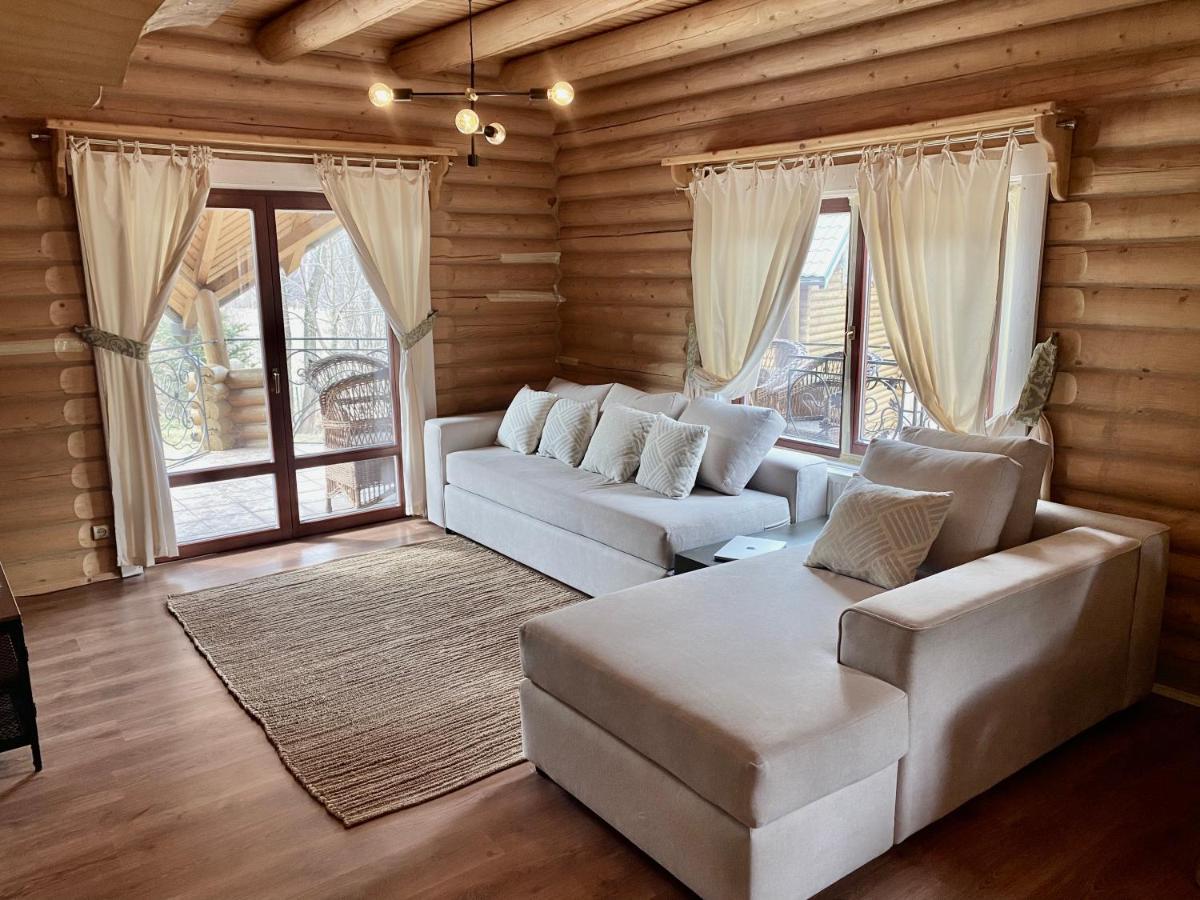 Chalet Four Seasons Villa Tatariv Exterior photo